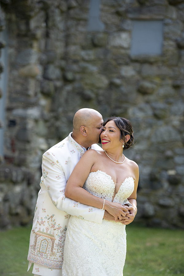 bride and groom at Glen Island Harbour Club wedding