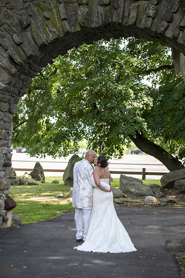 bride and groom at Glen Island Harbour Club wedding