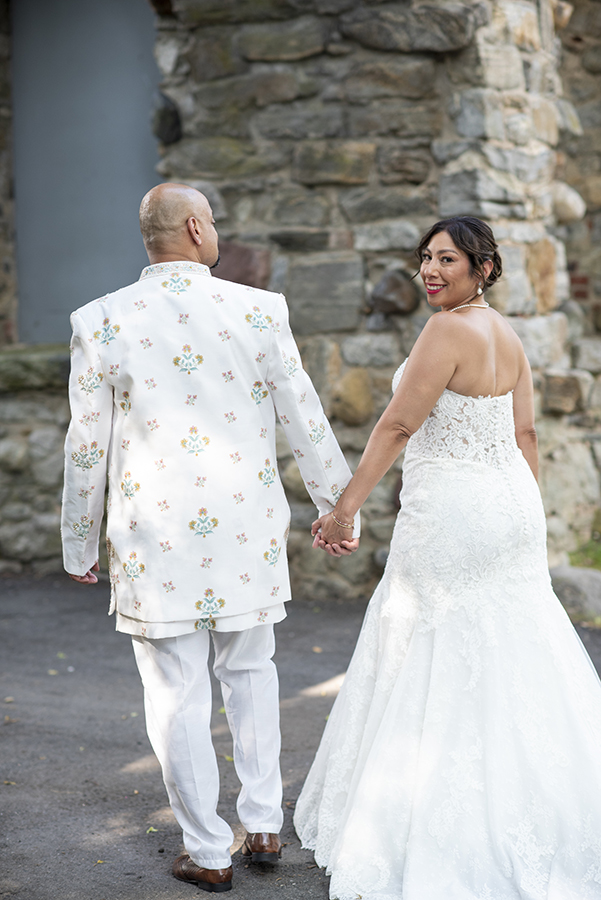 bride and groom at Glen Island Harbour Club wedding