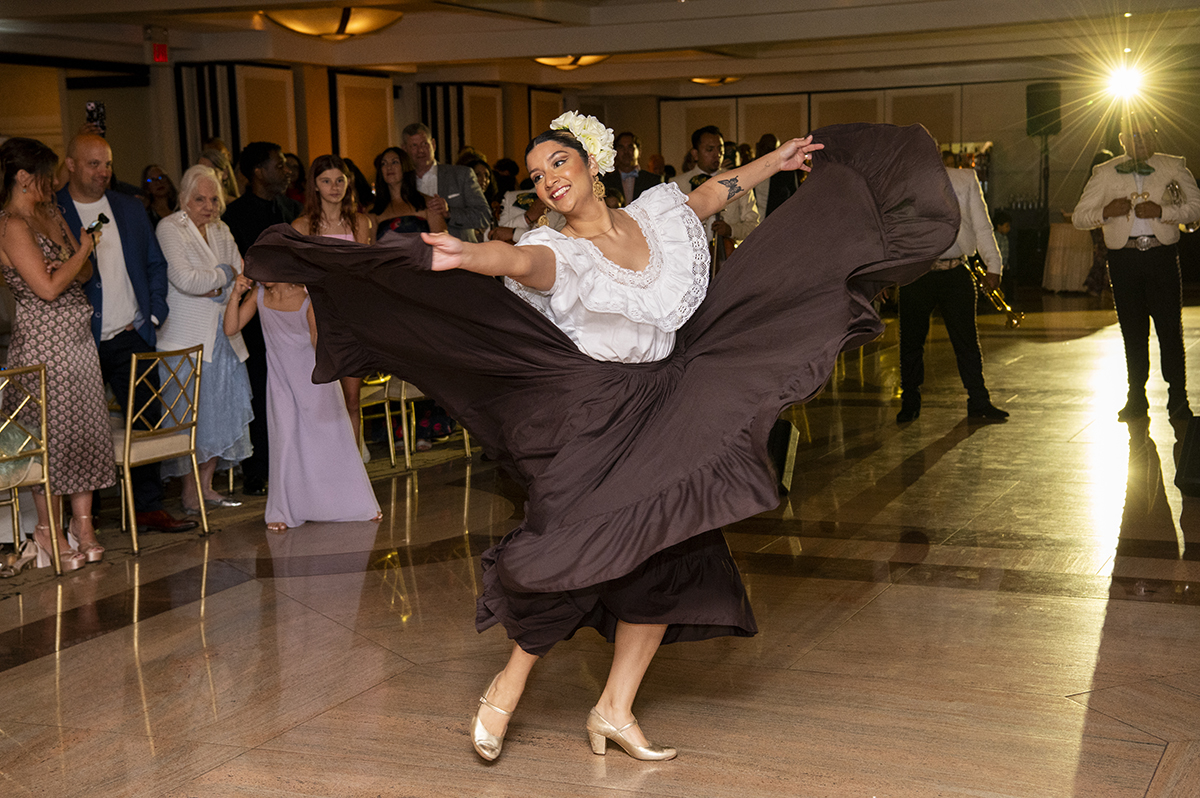wedding reception at Glen Island Harbour Club